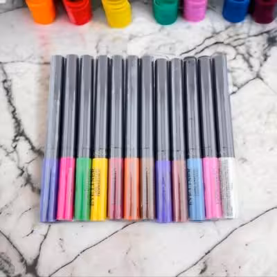 خط چشم رنگی هندیان