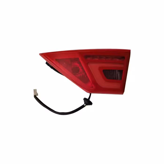 چراغ عقب روی صندوق  لیفان 820 سمت شاگرد