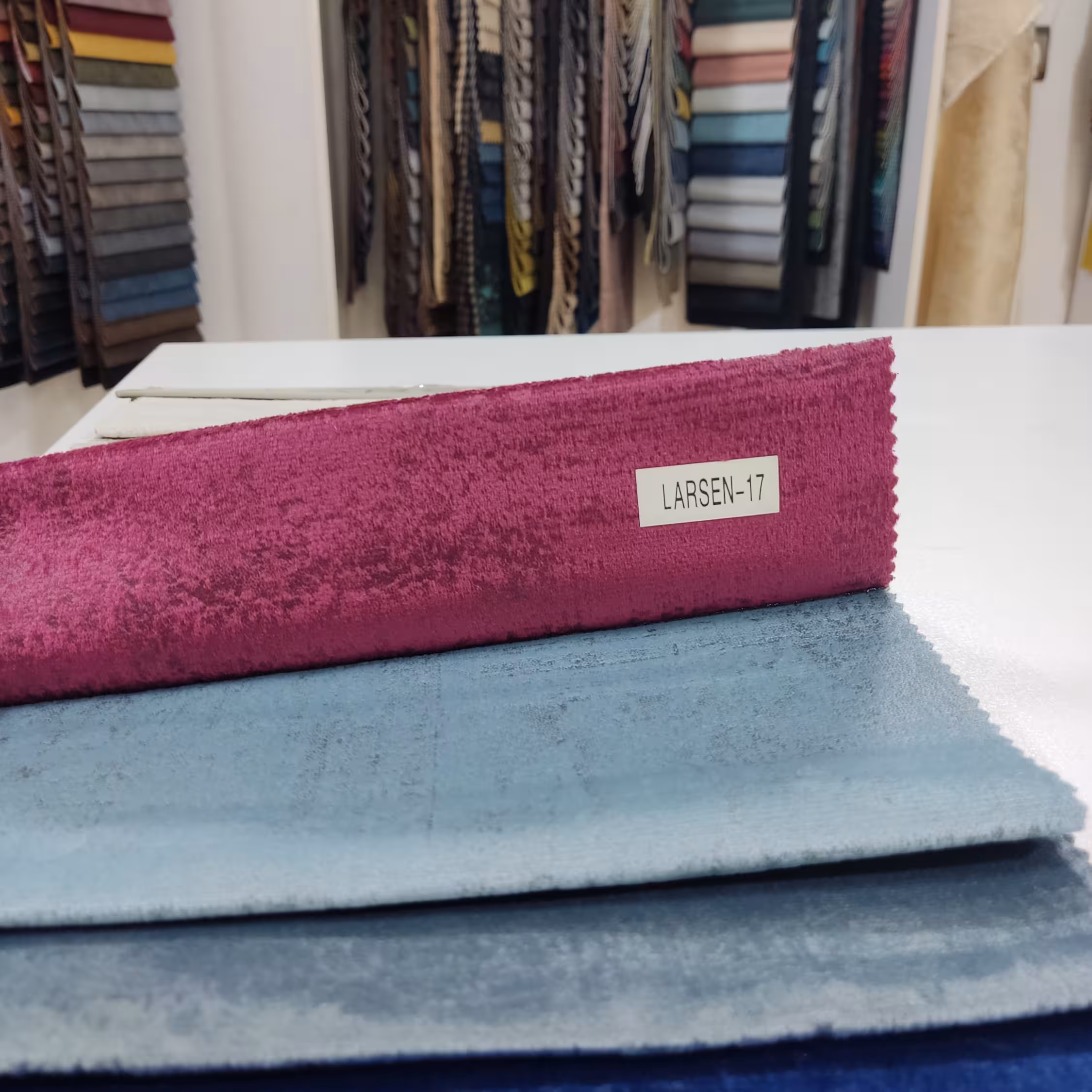 پارچه مبلی لارسن خارجی کد 17