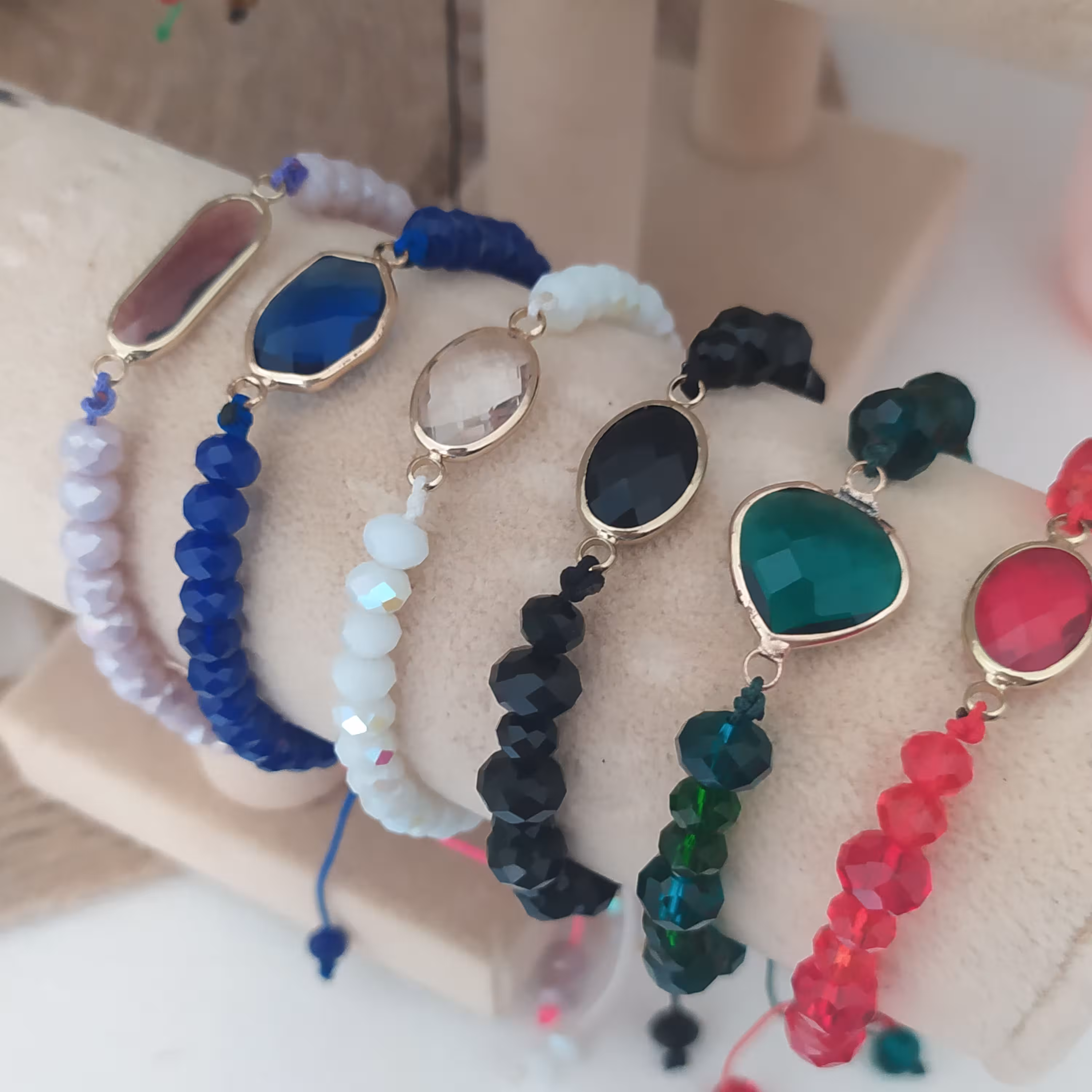 دستبند کریستالی 