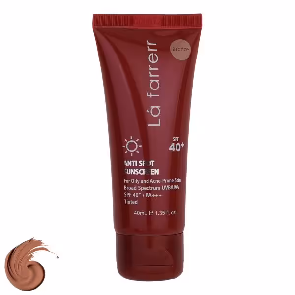 کرم ضدآفتاب رنگی لافارر مدل SPF40، مناسب پوست‌های چرب، حجم 40 میلی‌لیتر