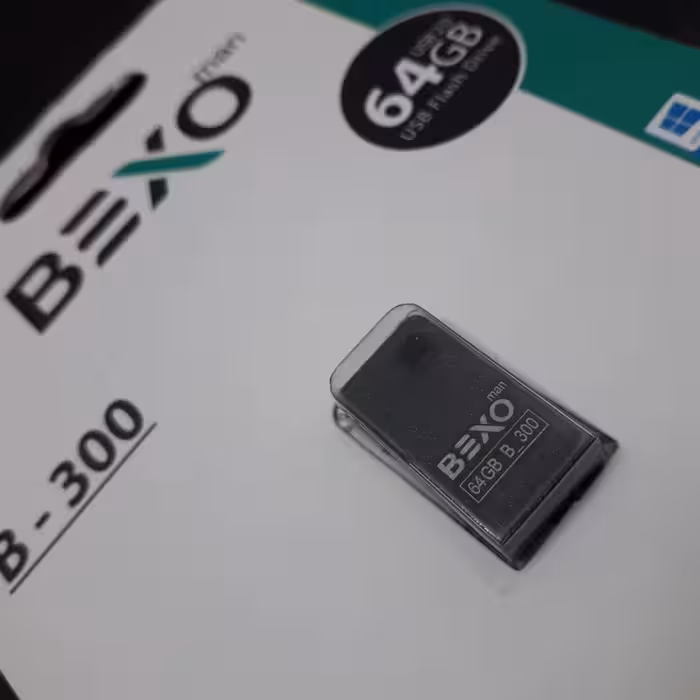 فلش  64 گیگ بکسو مدل 300 بلک