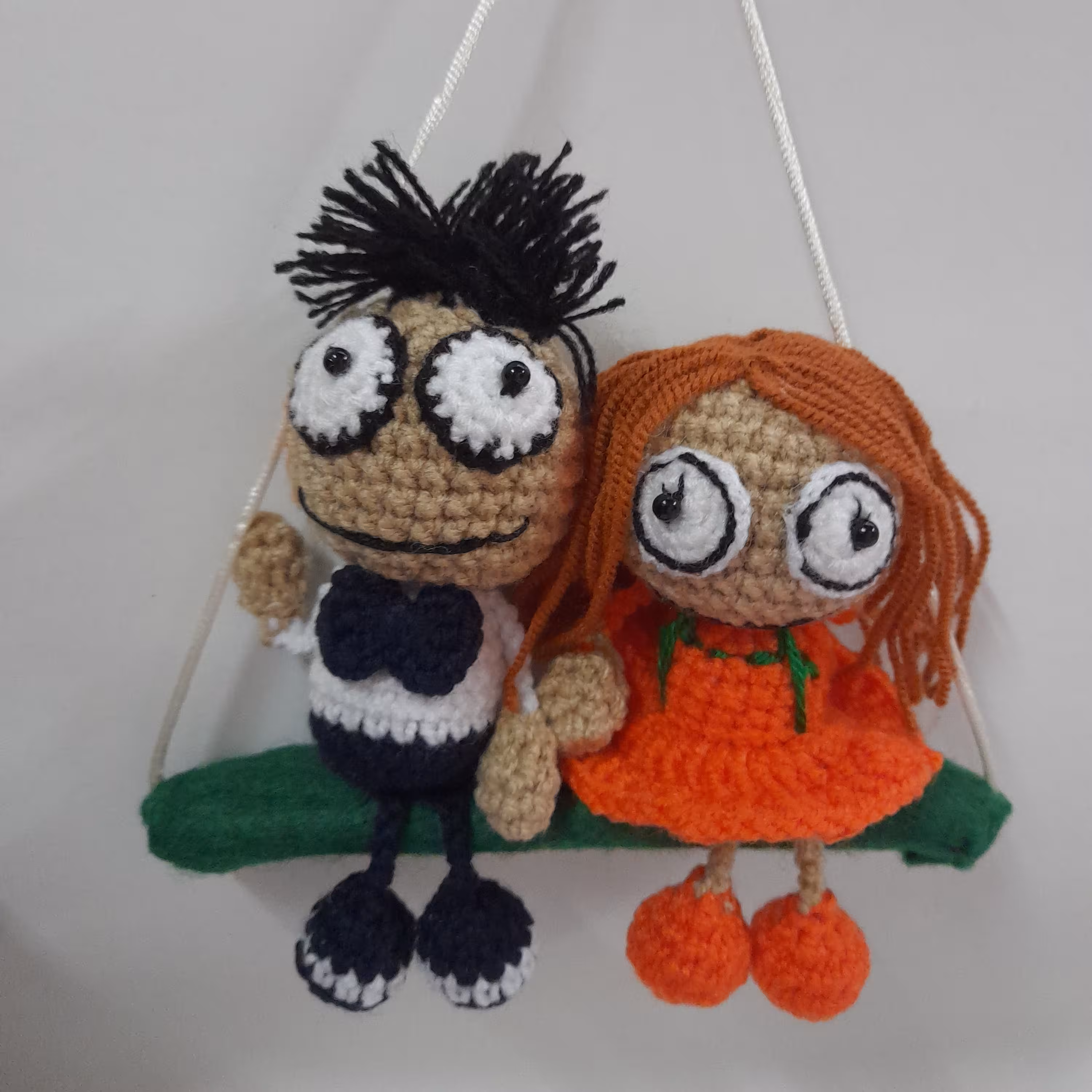 عروسک وروجک