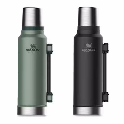 فلاسک استنلی مدل The Legendary Classic Bottle کد F 2021 گنجایش 1.4 لیتر