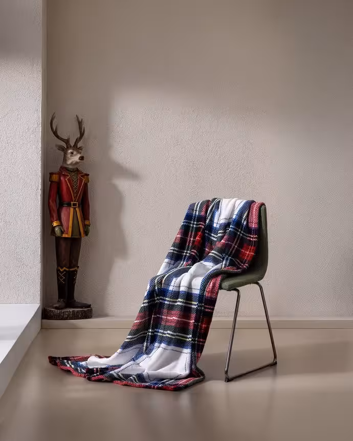 شال مبل مادام کوکو طرح Clorel