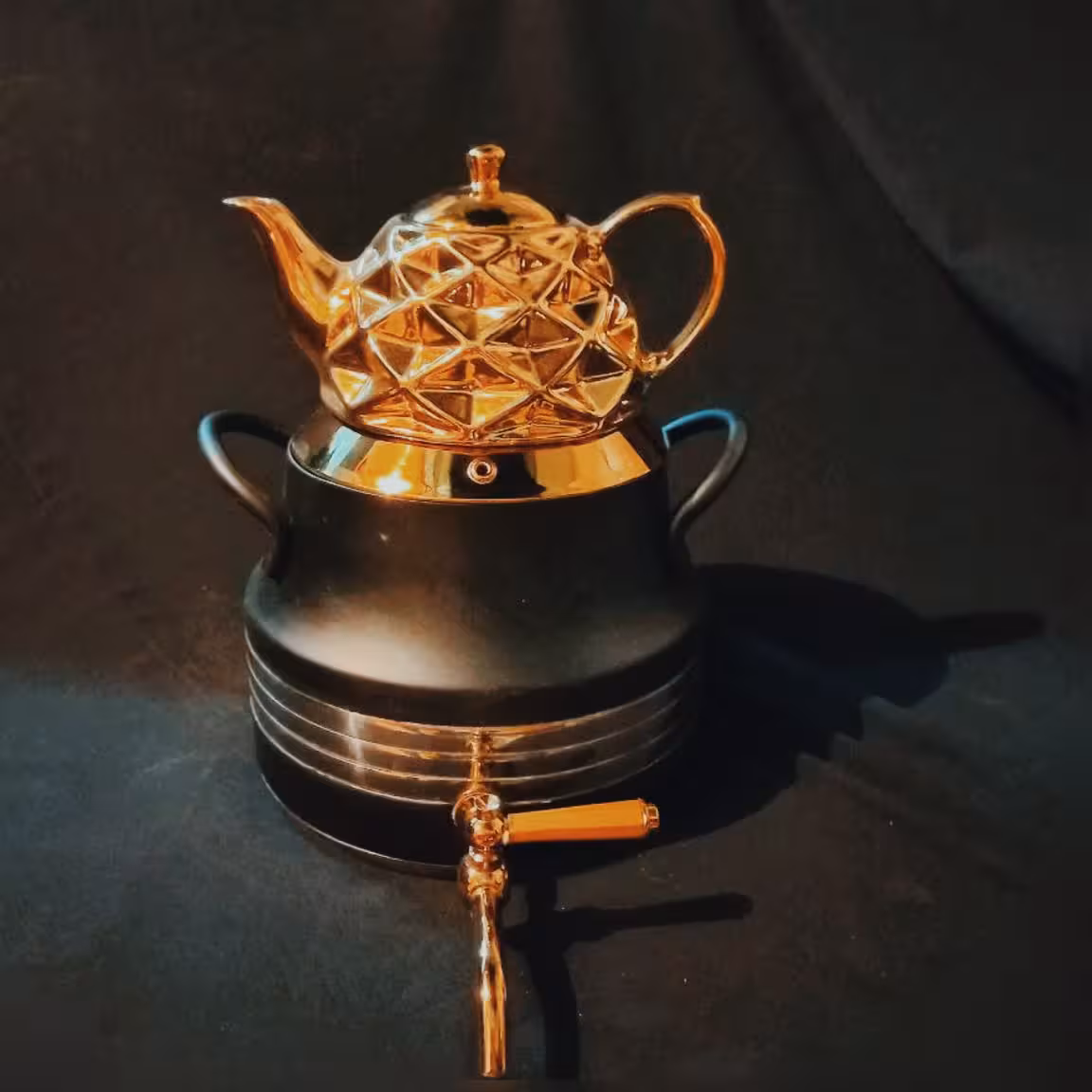 کتری قوری شیر دار