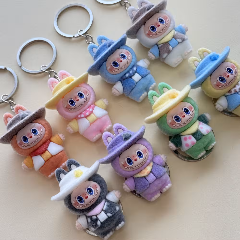 جاکلیدی لبوبو پرزی لباس دار