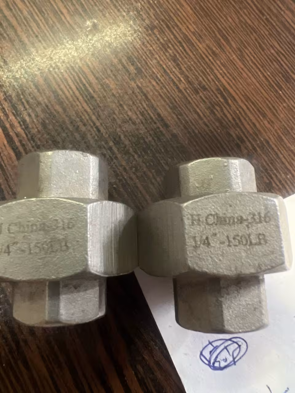 مهره ماسوره استنلس استیل سایز 1/4"اینچ کلاس 150 دنده  از جنس 316