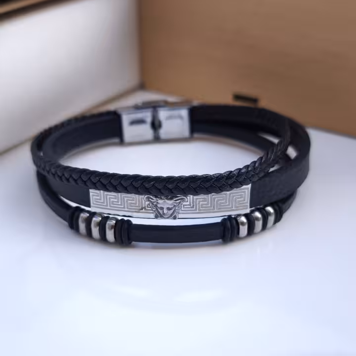 دستبند ورساچه چرمی سه دور اسپرت