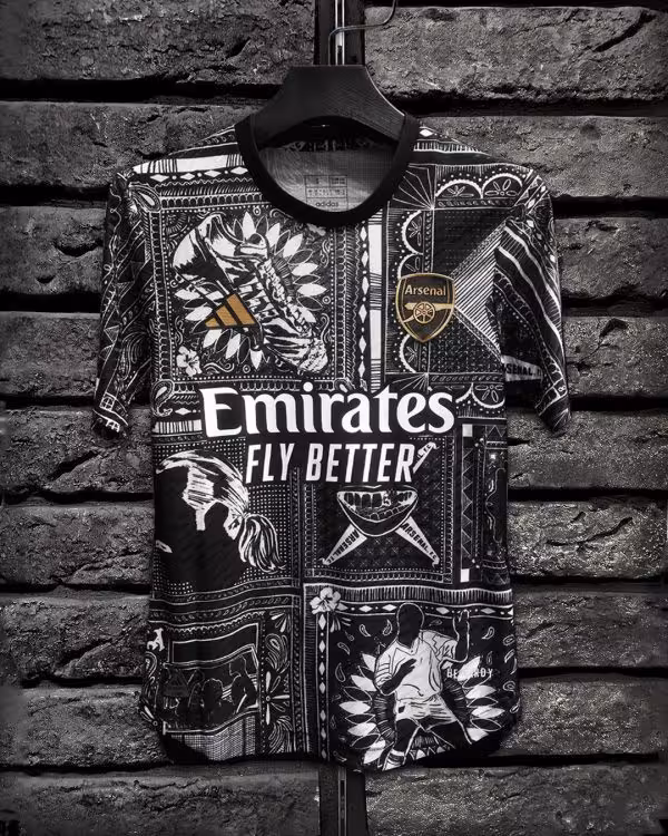 لباس کانسپت آرسنال 2025 پلیری