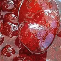 مربا توت فرنگی ظرف 500گرمی