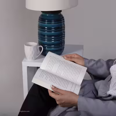 کتاب پرسه زن اثر یوسف آتیلگان نشر چشمه