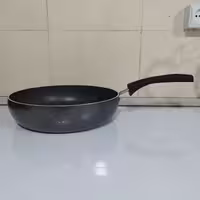 تابه تک دسته گرانیتی سایز 28، مدل افسون سربی، برند EVIZ (اویز)، با ضمانت 12 ماهه