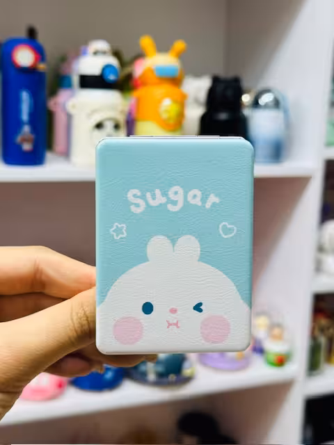 ایینه جیبی جلدچرمی طرح خرگوش 1