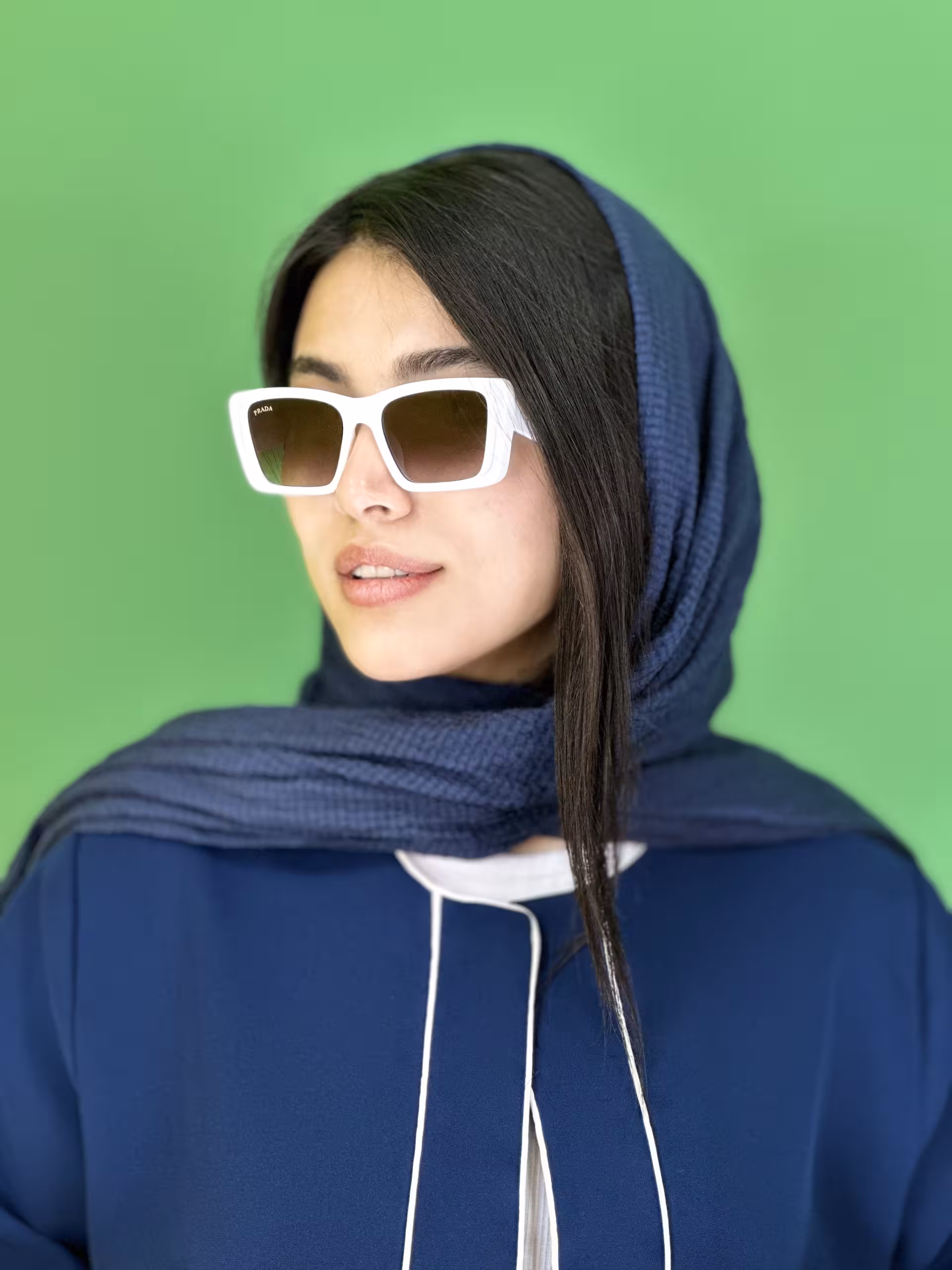 عینک افتابی PRADA پرادا زنانه سفید دسته سه بعدی ترند یووی400