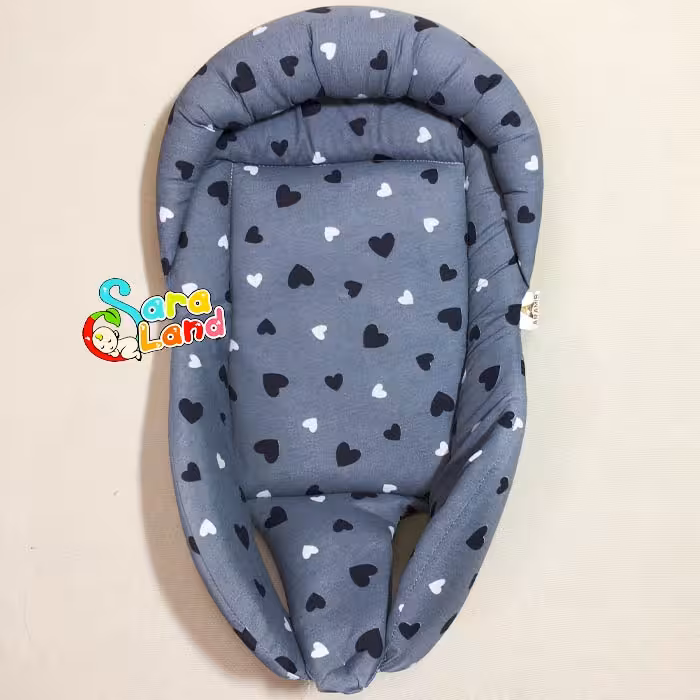 آغوشگیر نوزاد طرح قلب