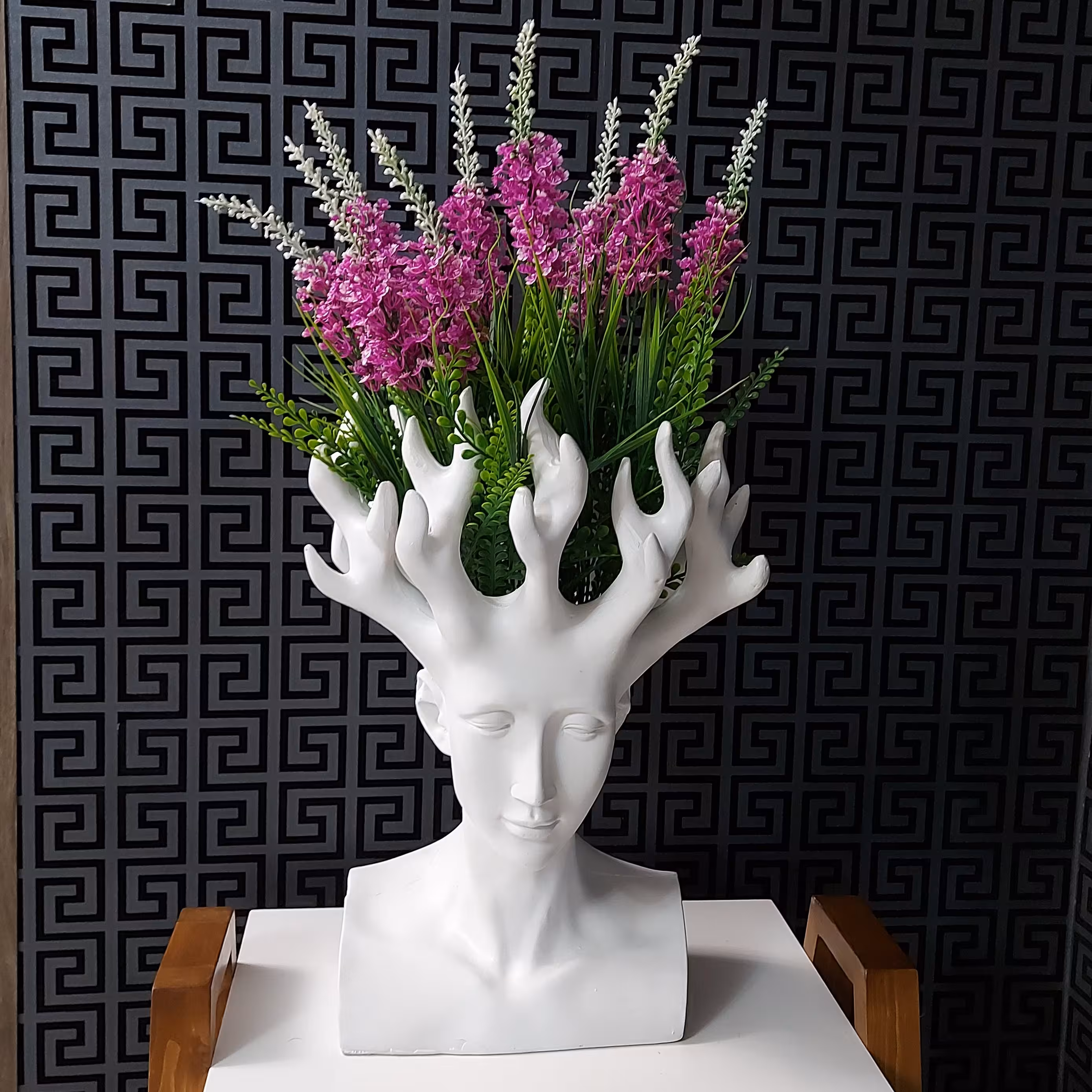 مجسمه اندیشه، کاپ گلدان طرح صورت