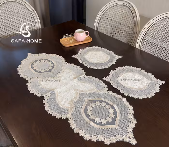 رومیزی 3 تکه طرح شکوفه بومرنگ