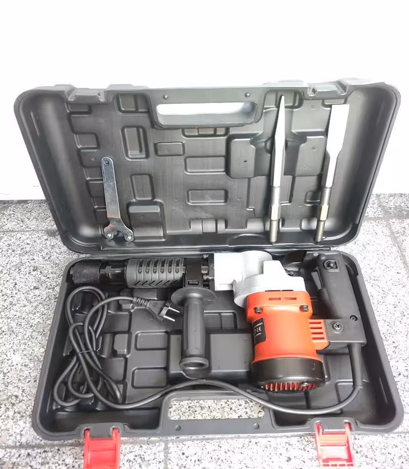 چکش تخریب 7 کیلویی گریتک مدل810