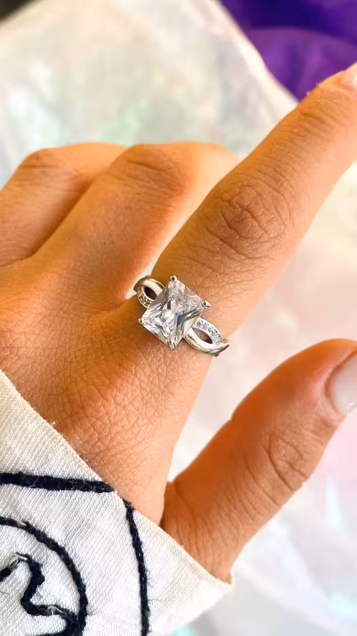 انگشتر جواهری لوکس وارداتی کد 10007