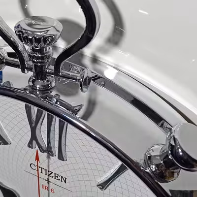 ساعت دیواری سیتی زن مدل 058