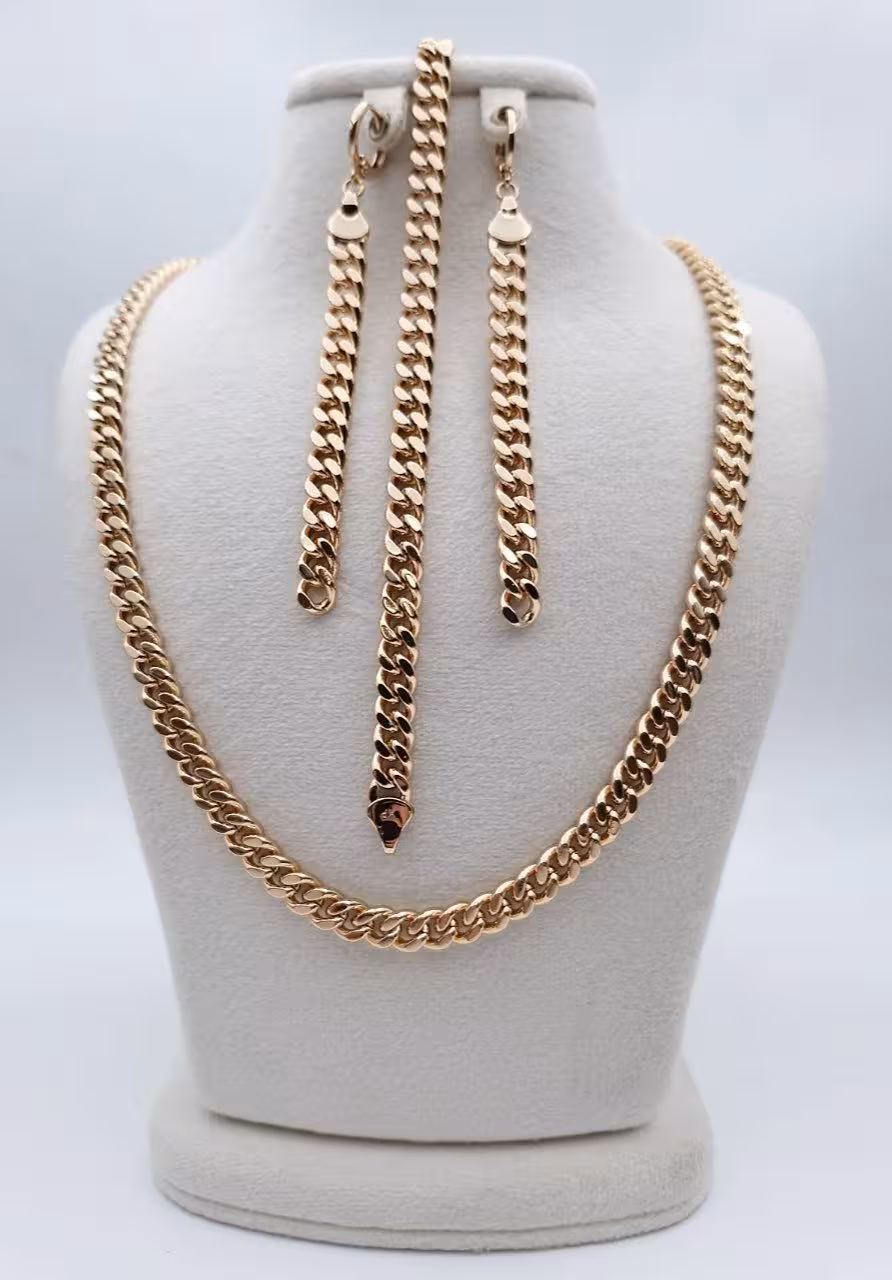 سرویس ژوپینگ زنانه ،طرح طلا ،مدل کارتیر،بالای 5 سال ماندگاری💍