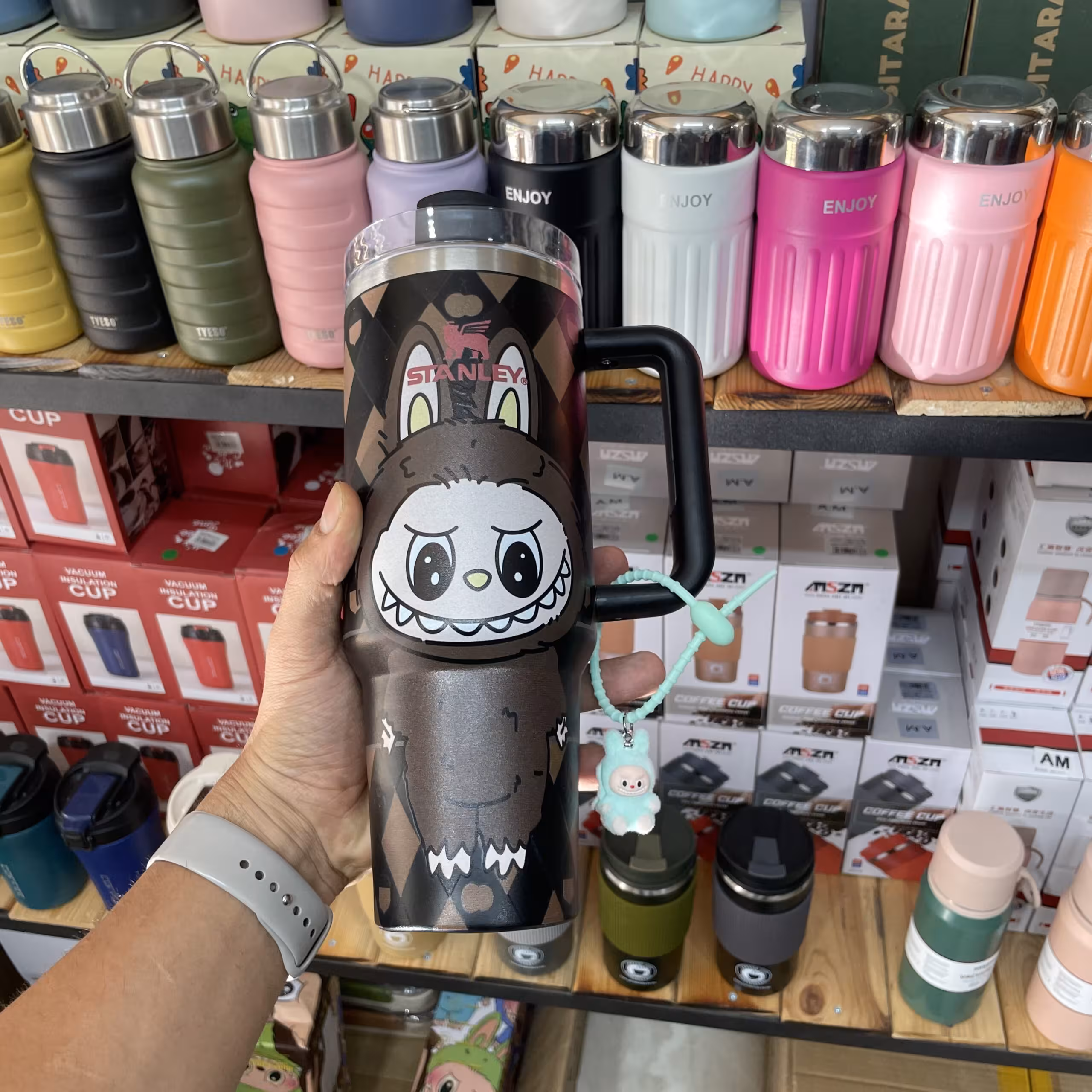 ماگ استنلی لبوبو دسته دار تامبلر مدل QUENCHER H2O TUMBLER (طرح 1)