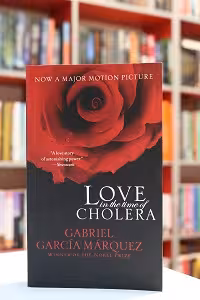Love in the Time of Cholera اثر Gabriel Garcia Marquez