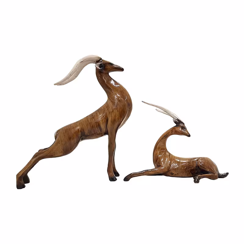مجسمه طرح گوزن کد 110G مجموعه 2 عددی