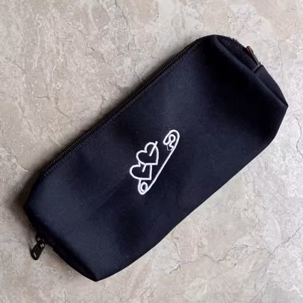 جامدادی بیسیک طرح قلب و سنجاق