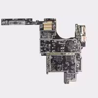 مادربرد لپ تاپ سرفیس پرو 3، با پردازنده Intel Core i5 و 8 گیگابایت رم.