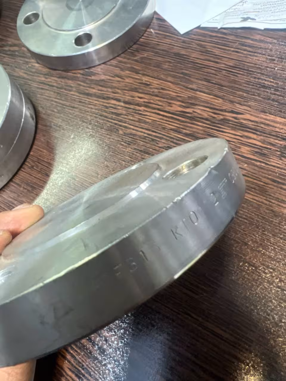 فلنج کوراستنلس استیل فورج RF 1 1/2 کلاس 150 5.B16 جنس SA/A182 F316/316L فابریک