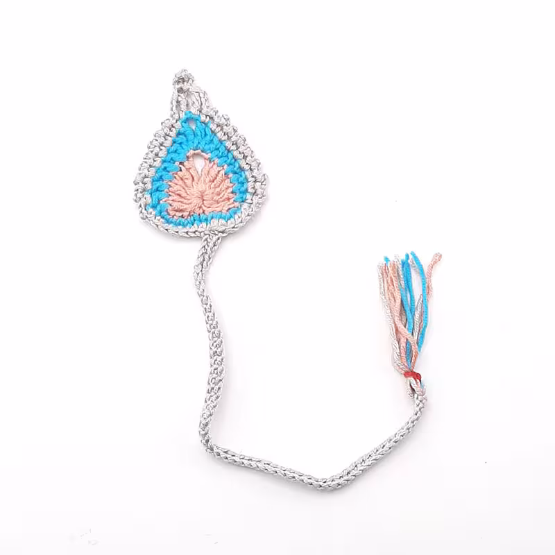 خرید بوک مارک فانتزی کاموایی طرح گل بته جقه