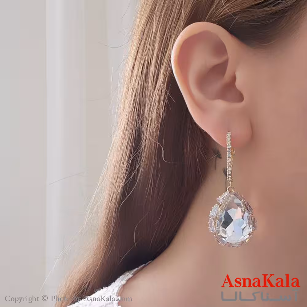 گوشواره آویز مجلسی  جواهری مدل اشک نگین دار استیل طلایی  کد GSH15501W