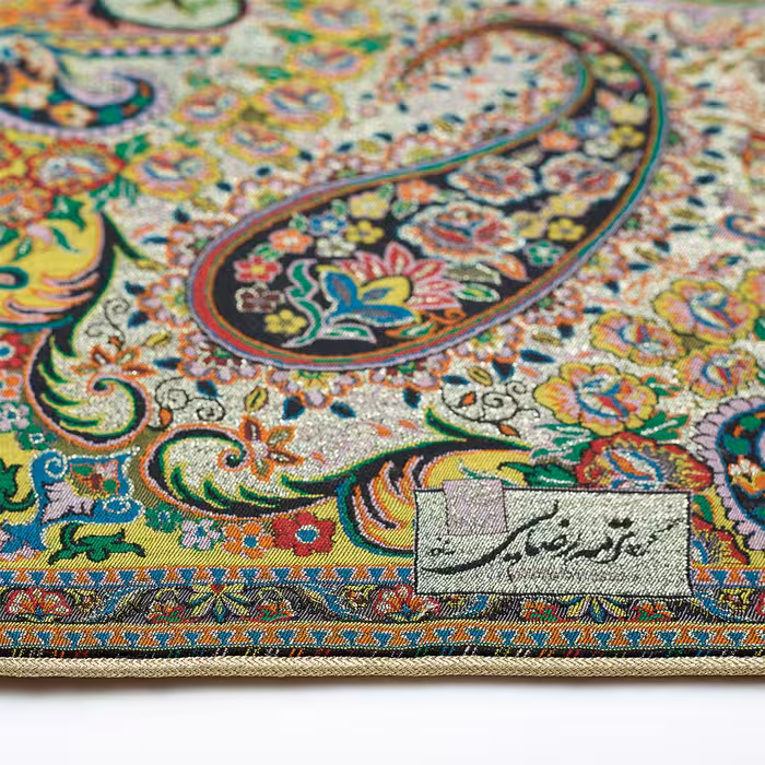 رومیزی ترمه رضایی طرح مارال مدل مربع