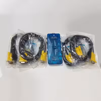 سوییچ چهار پورت KVM نت پیل مدل 104UK-T