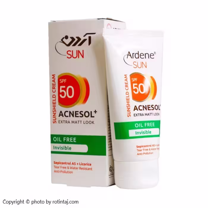ضد آفتاب بی رنگ SPF50 آردن فاقد چربی مدل Acnesol