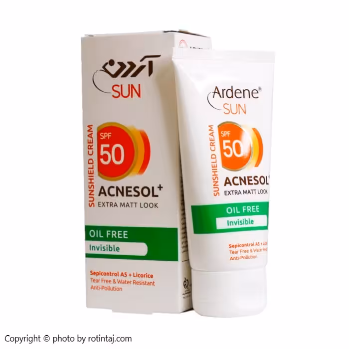 ضد آفتاب بی رنگ SPF50 آردن فاقد چربی مدل Acnesol