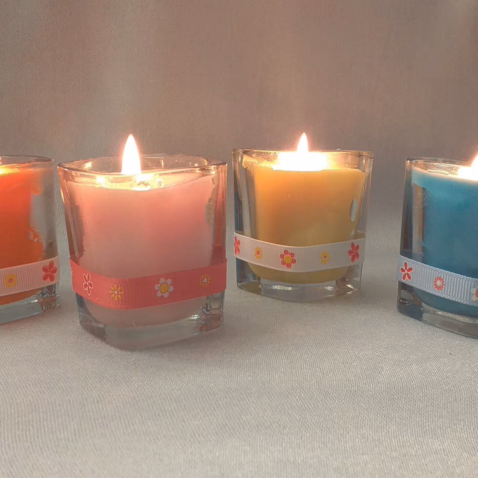 شات شمع با تزئین روبان