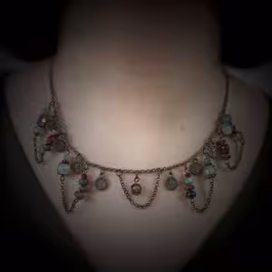 گردنبند جادو