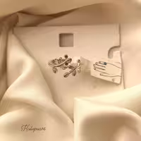 انگشتر استیل آبکاری نقره و سنگ زیرکونیا مخصوص انگشت کوچک Hulupuart برند iam