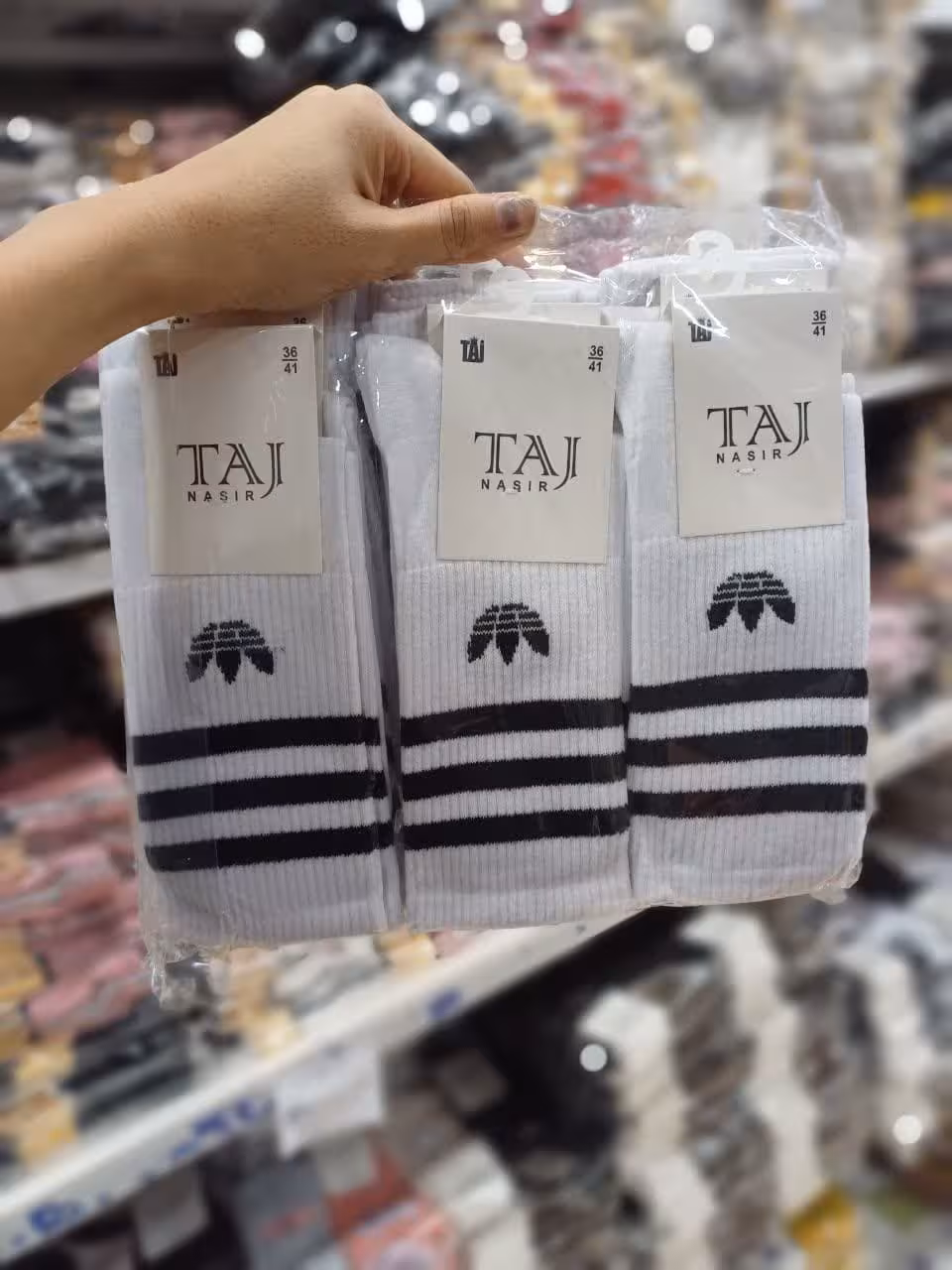 جوراب ساقدار  تاج اسپرت طرح ادیداس تمام سفید کد 1803