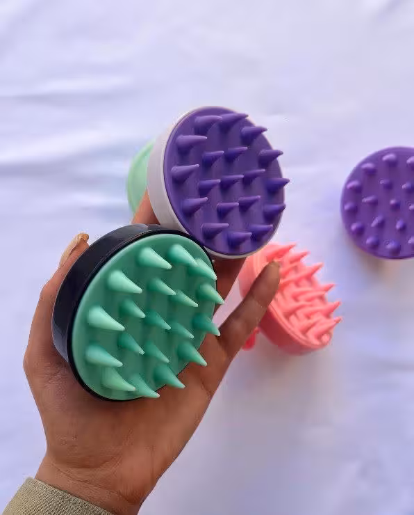 ماساژور سر سیلیکونی بهبود خارش و افزایش گردش خون