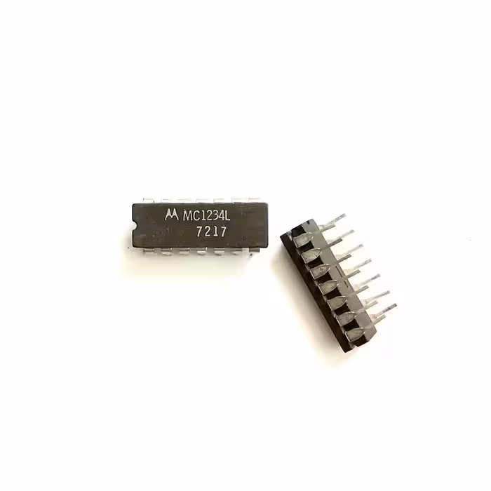 آیسی MC1234L
