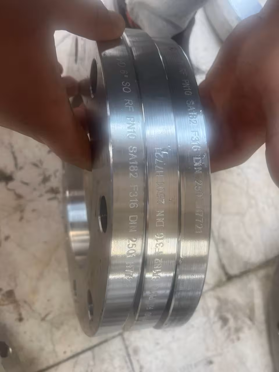 فلنج اسلیپ ان6 اینج PN10 ریس فیس SA 182F304/304L کپی کپی