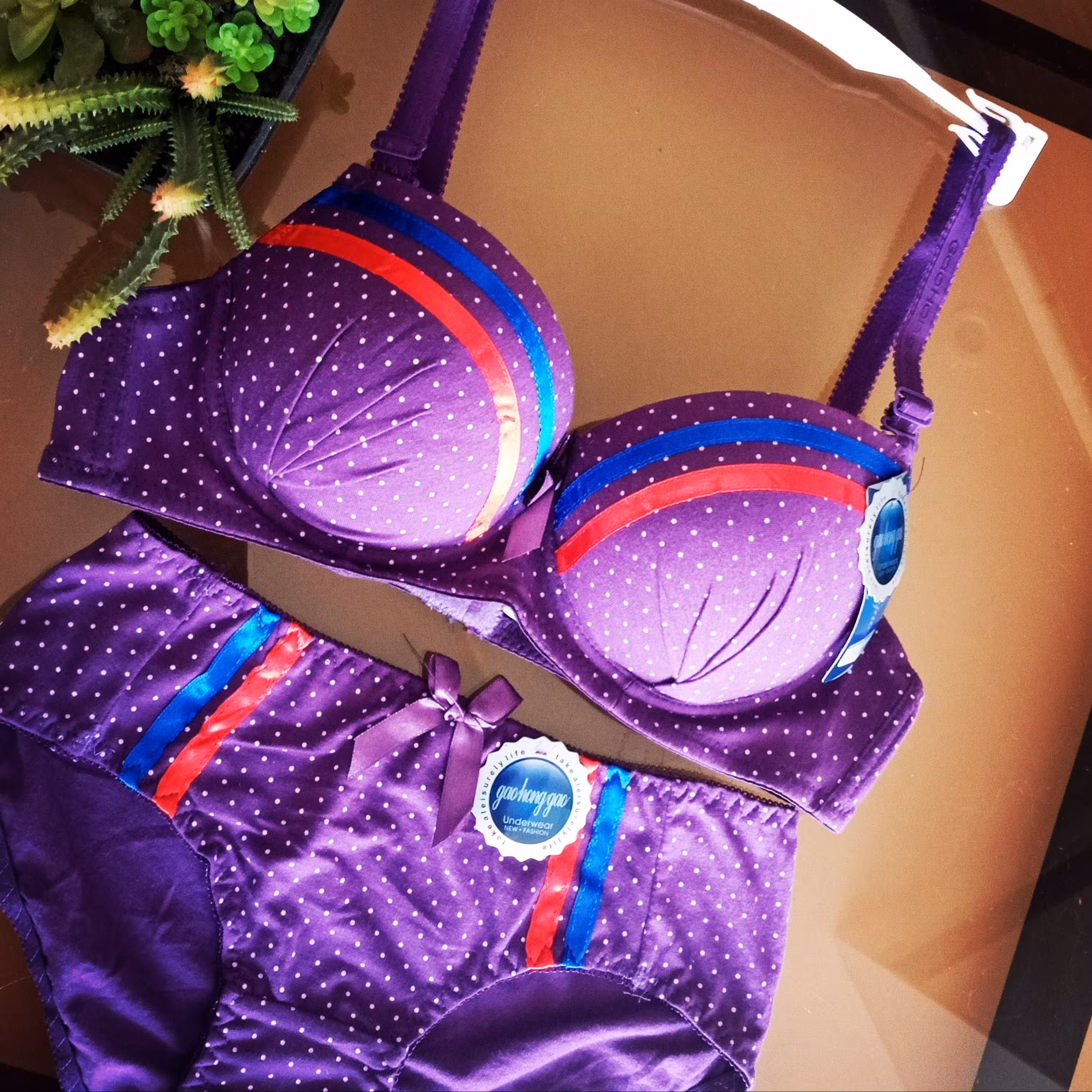 ست اسفنجی نخی خالدار جذاب  تمام اسفنجی  سایز بندی از سایز 70