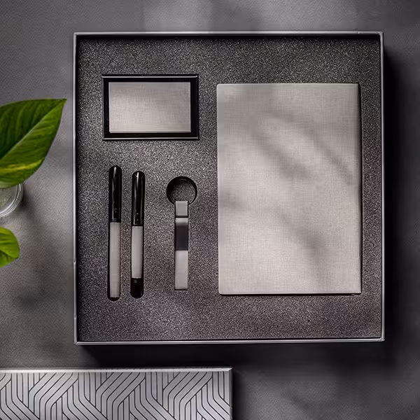 ست هدیه مدیریتی 5 تکه – کد SP-908-1640