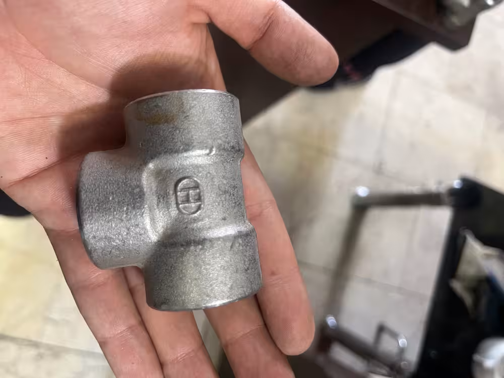 سه راه فشار قوی دنده مساوی سایز 1 اینج کلاس 3000 از جنسSA182F304