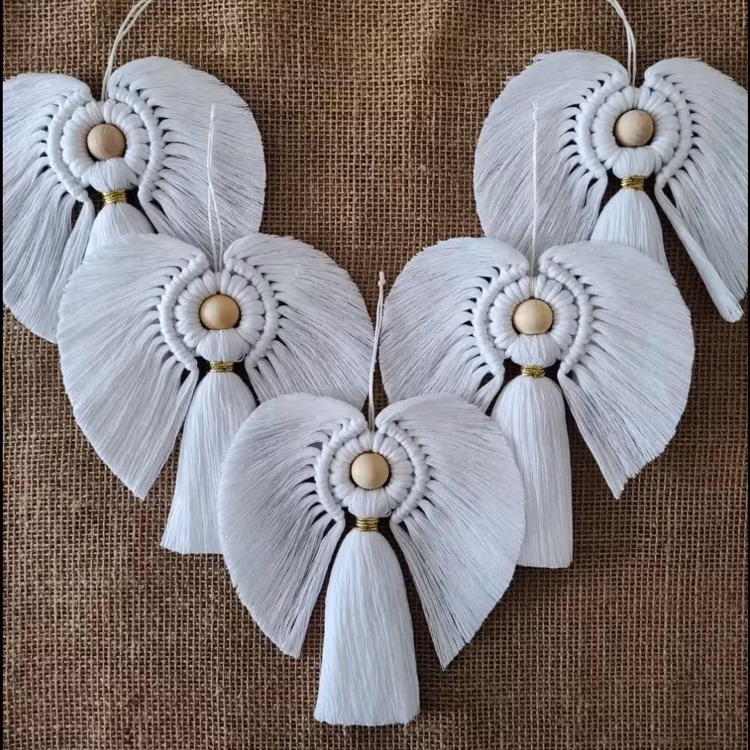 فرشته مکرومه بافی طرح سپید بال