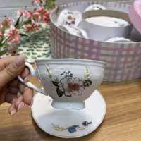 ست چایخوری 12 پارچه گل‌دار کد 6112 | فنجان و نعلبکی چینی طرح رز